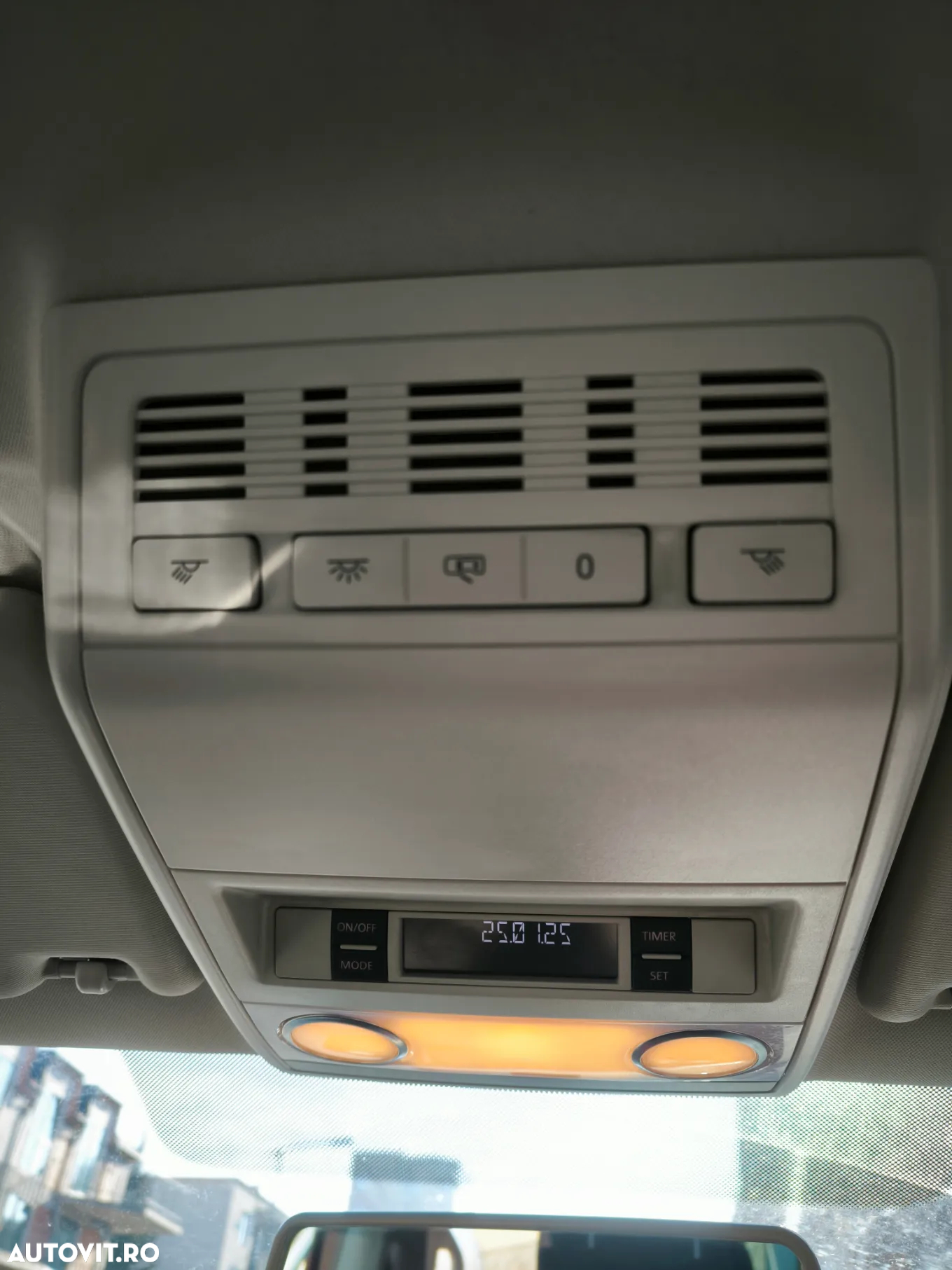 Volkswagen Caravelle T6.1 2.0 TDI 110 kW KR Comfortline - 2