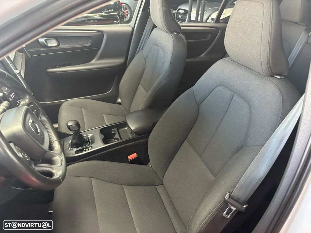 Volvo XC 40 1.5 T2 Core - 10