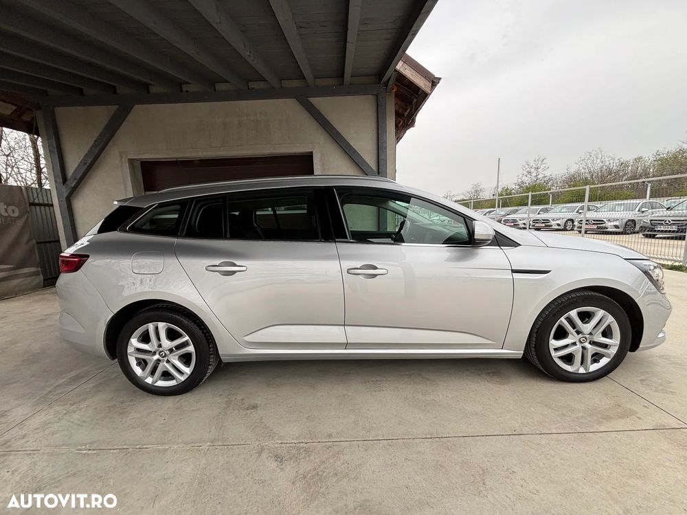 Renault Megane BLUE dCi 115 EDC BUSINESS EDITION - 6