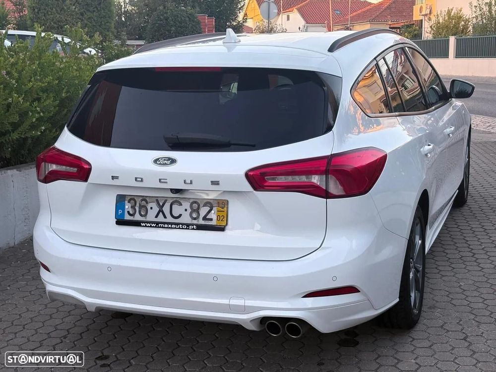 Ford Focus SW 1.0 EcoBoost ST-Line - 20