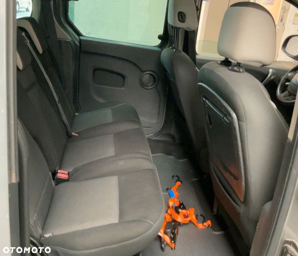 Renault Kangoo 1.6 16V 105 Expression - 6