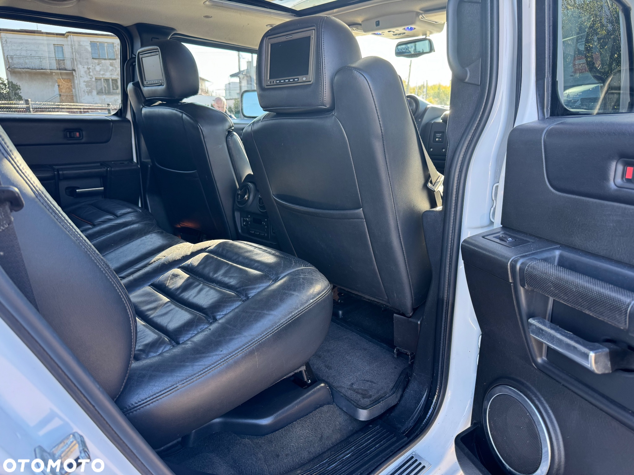 Hummer H2 6.0 V8 - 7