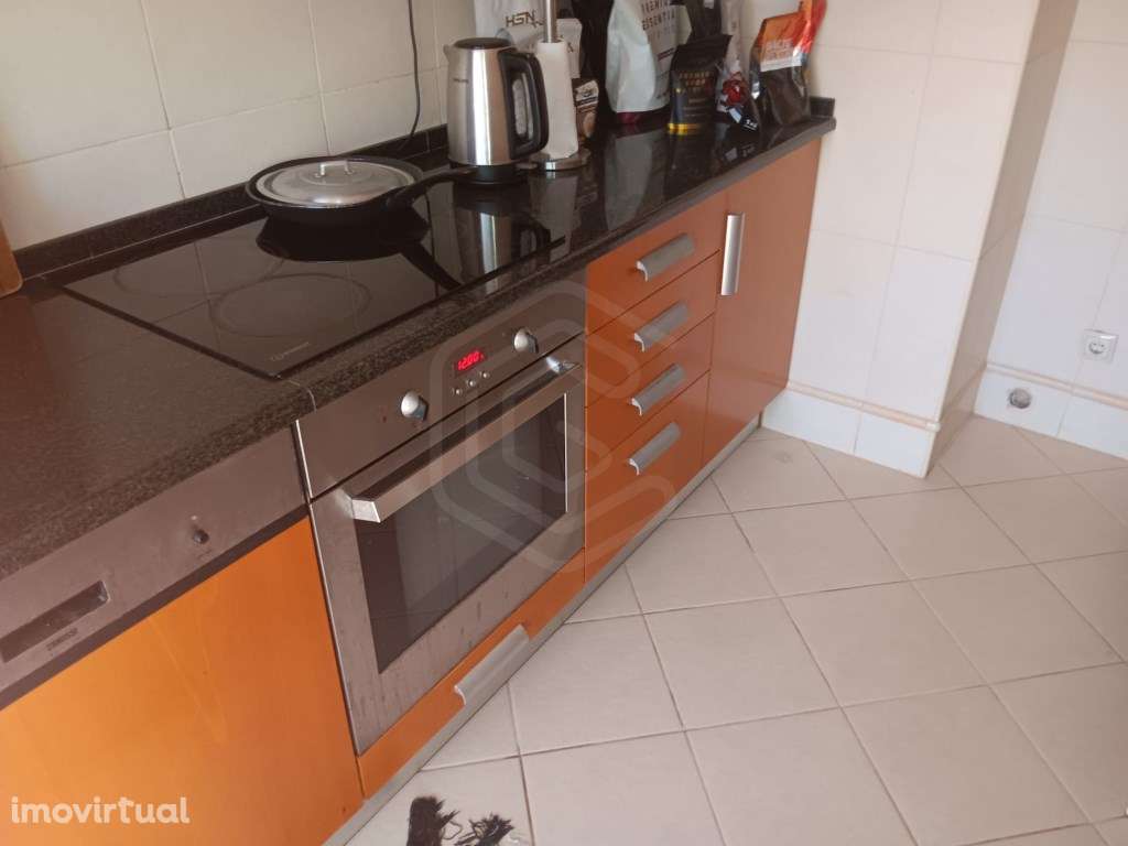 Apartamento T2, estacionamento interior, Faro, Algarve - Grande imagem: 4/17