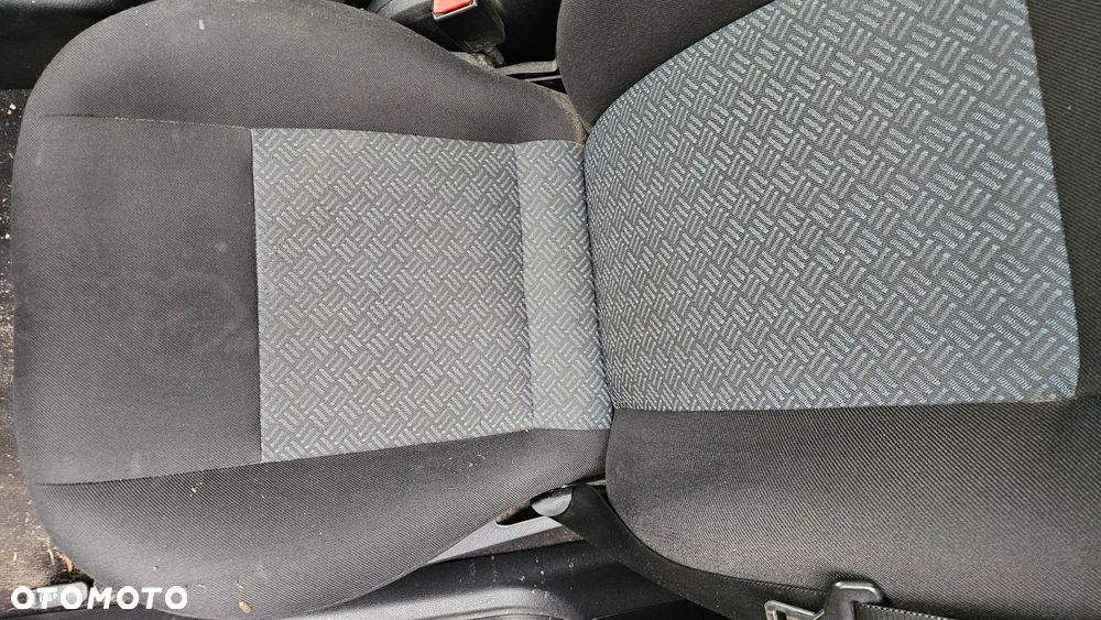 Ford Mondeo MK3 fotel przód przedni prawy - 1