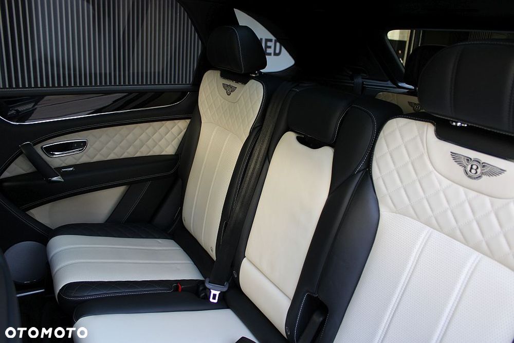 Bentley Bentayga - 11