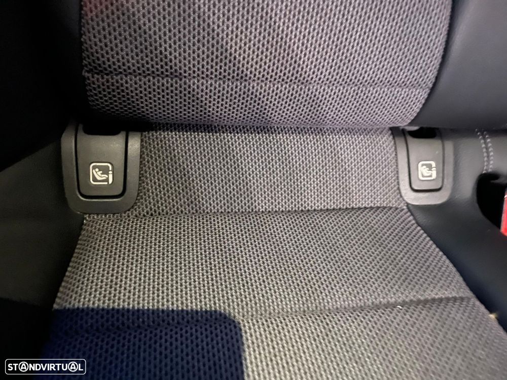 Mercedes-Benz E 300 de Avantgarde - 11