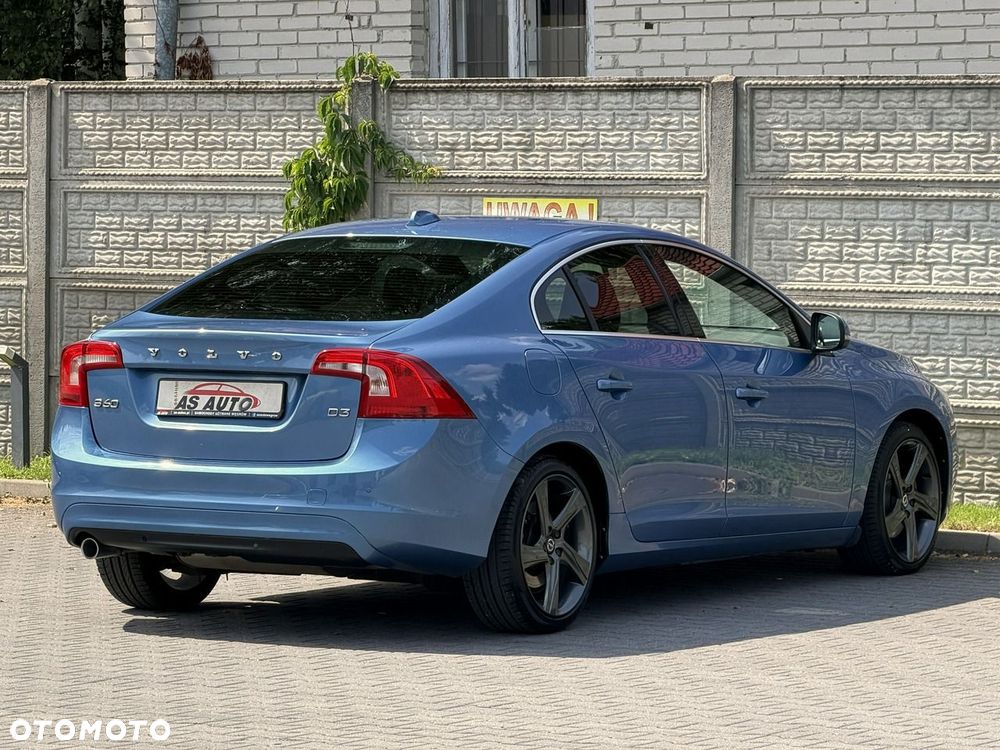 Volvo S60 D3 Summum - 37
