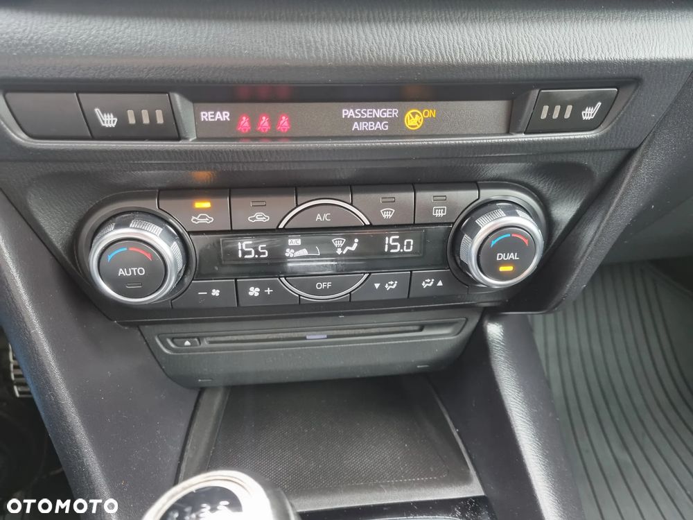 Mazda 3 2.0 Skyenergy EU6 - 25