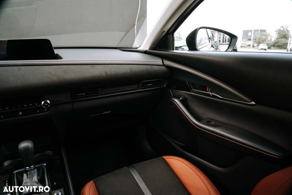 Mazda CX-30 - 32