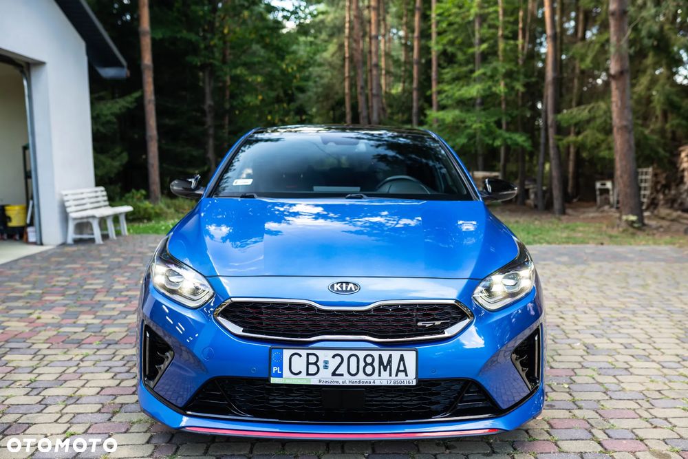 Kia ProCeed 1.6 T-GDI GT DCT - 4