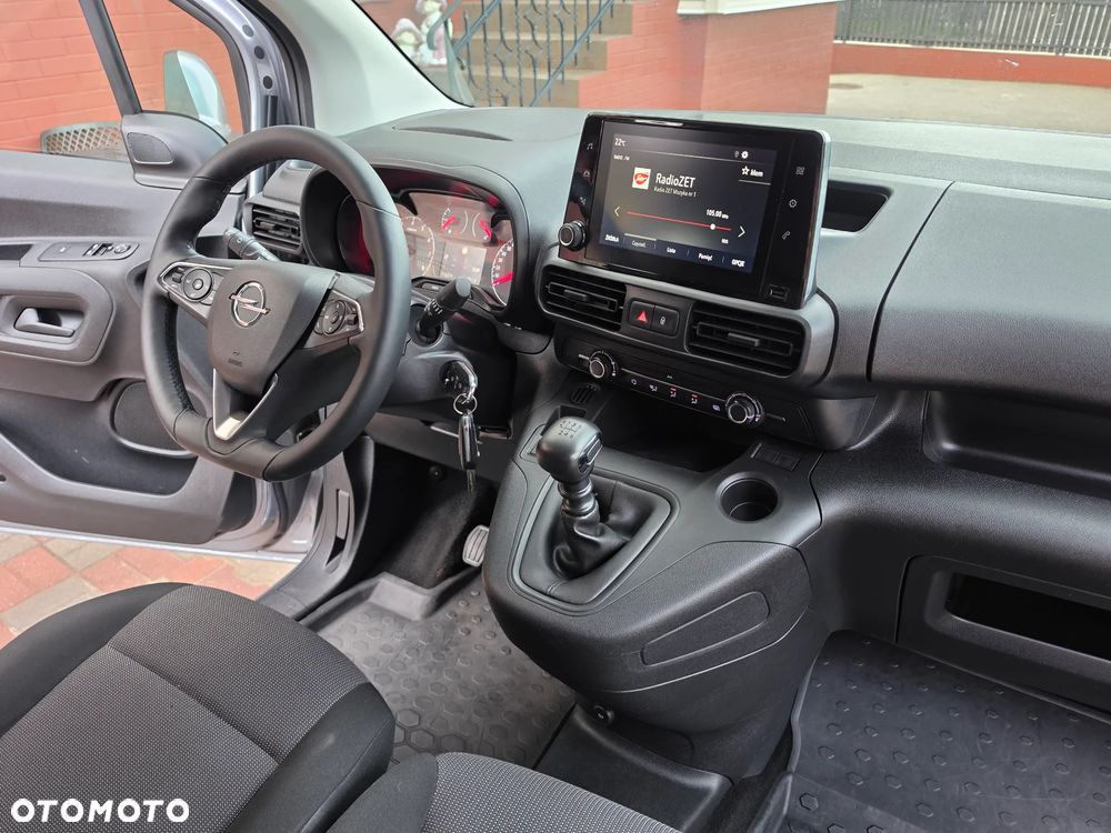 Opel COMBO - 24