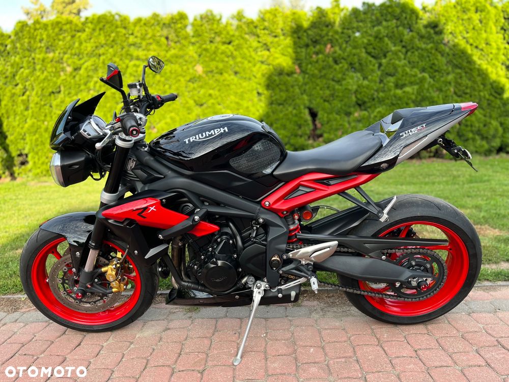 Triumph Street Triple - 7