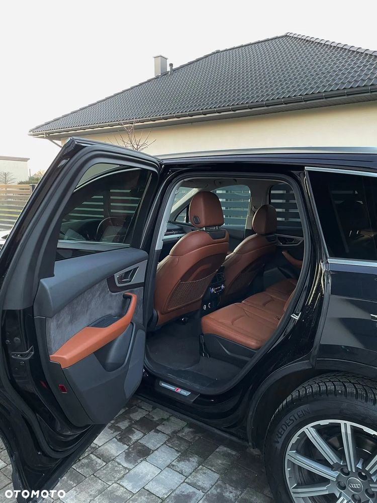 Audi Q7 - 4