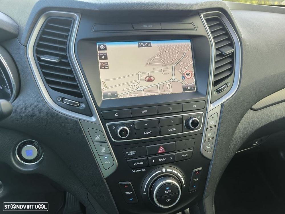 Hyundai Santa Fe 2.2 CRDi Executive Aut. - 39