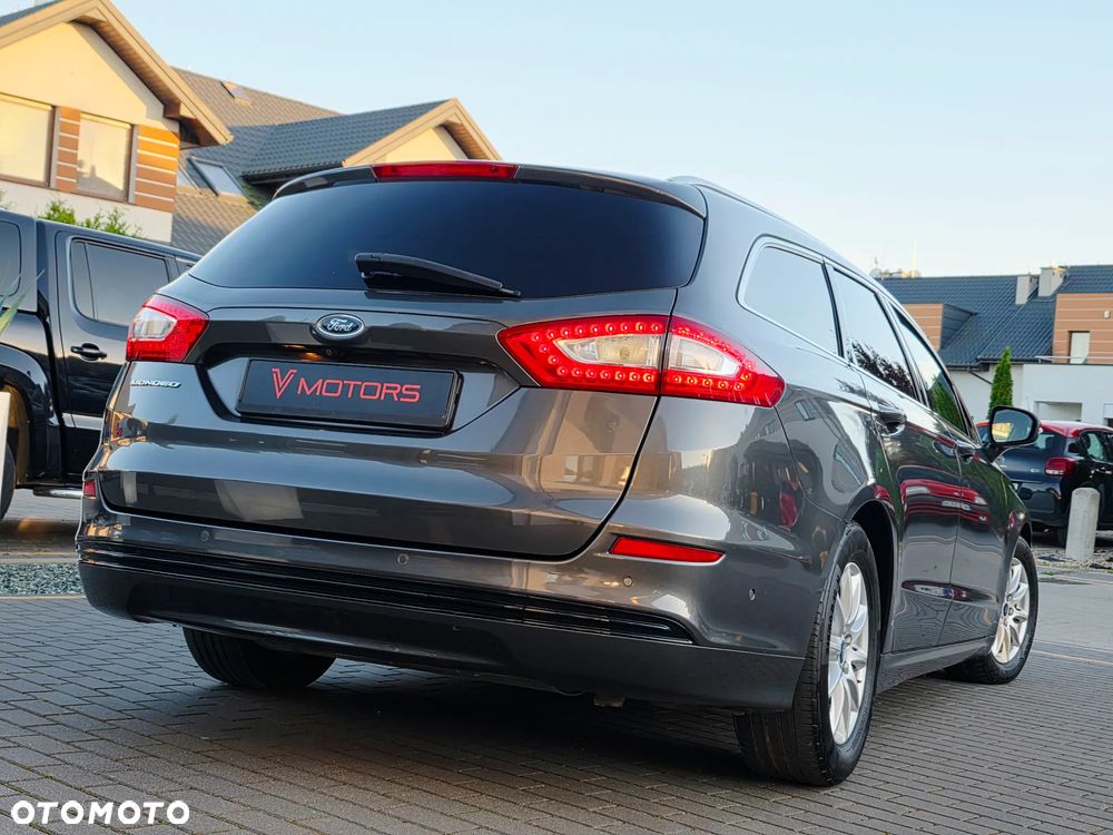 Ford Mondeo Turnier 1.6 TDCi ECOnetic Start-Stopp Titanium - 2