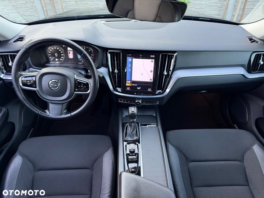 Volvo V60 Cross Country D3 Geartronic Momentum - 7