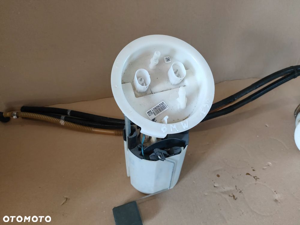 BMW E90 E91 LIFT 2.0B POMPA PALIWA PŁYWAK - 3