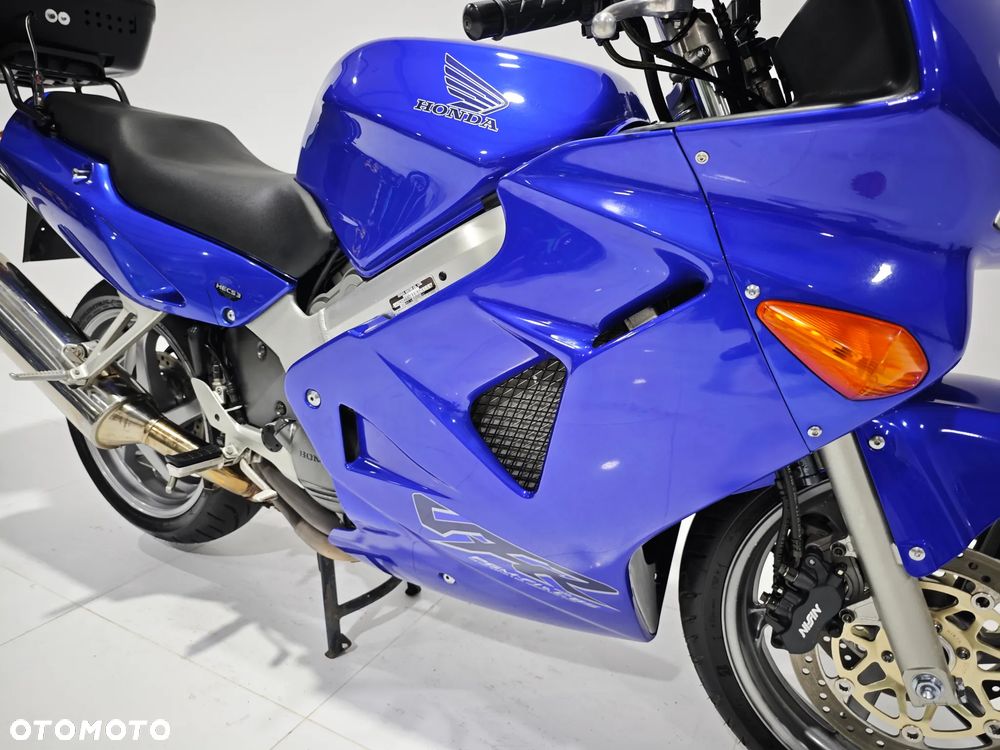 Honda VFR - 7