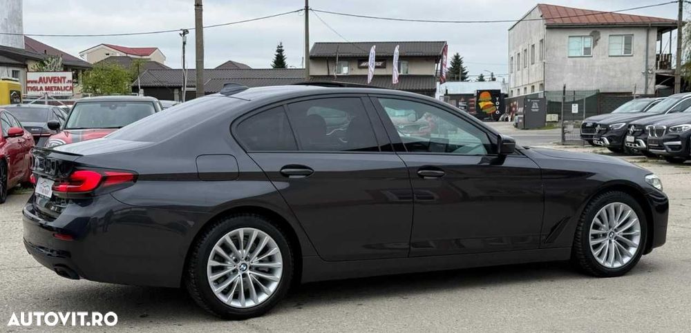 BMW 5 Series 2021 — imagine 9