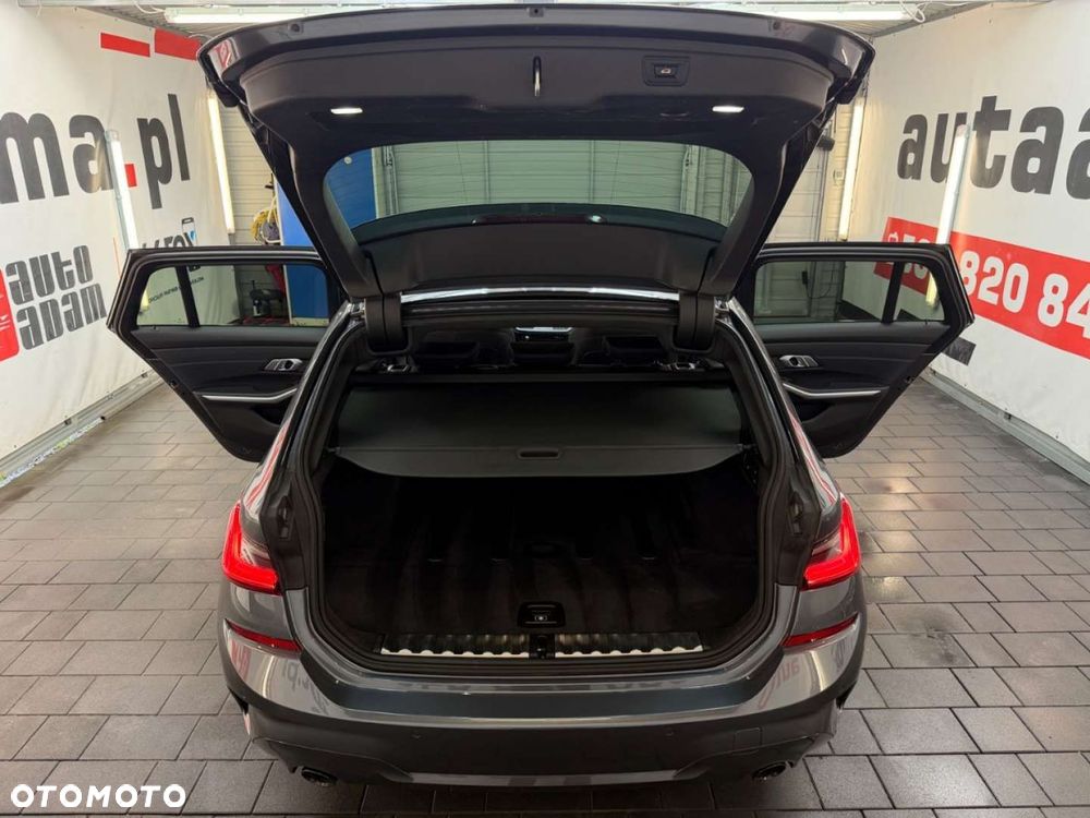 BMW Seria 3 - 37