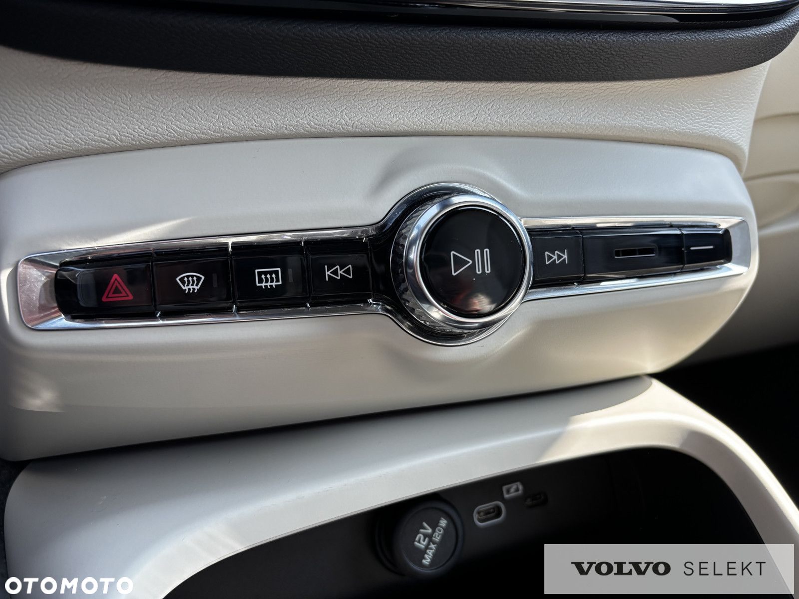 Volvo XC 40 - 15