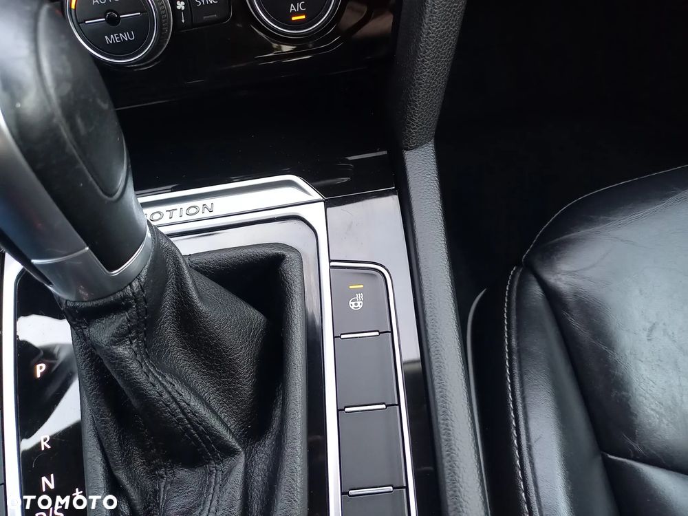 Volkswagen Arteon 2.0 TDI Bi-Turbo SCR 4Mot Elegance DSG - 36
