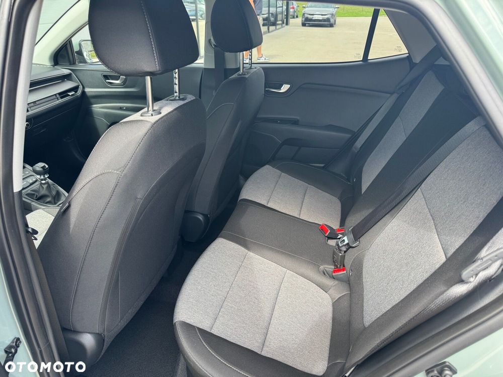 Kia Stonic - 13