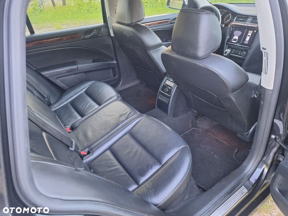 Skoda Superb 1.8 TSI 4x4 Exclusive - 6