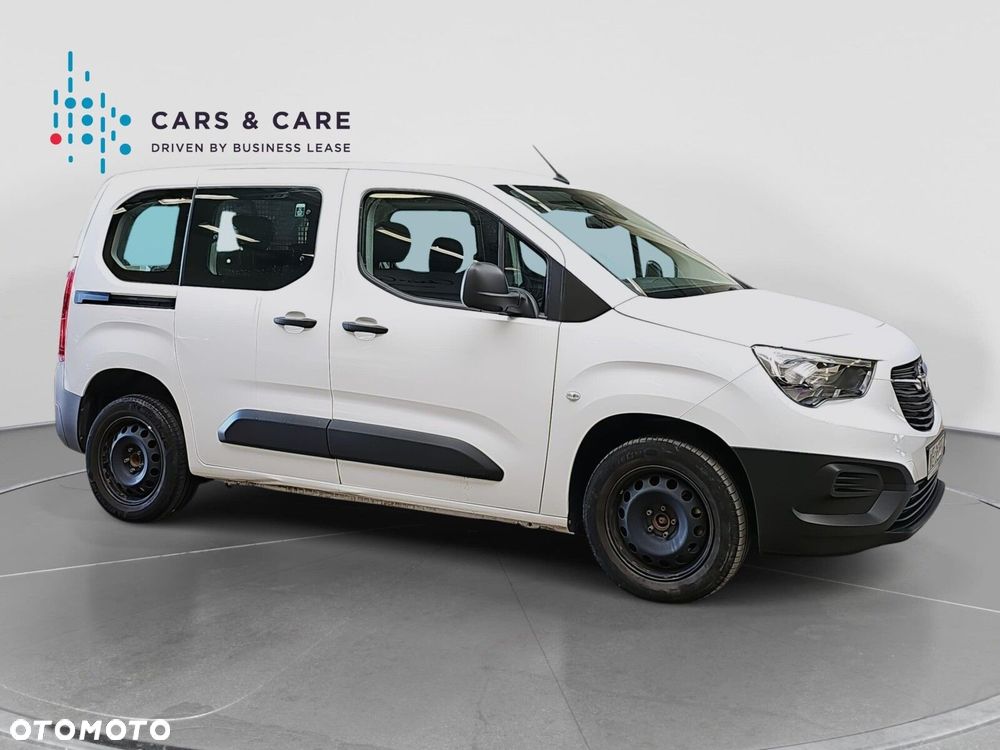 Opel Combo 1.5 DT Edition 102KM - 23