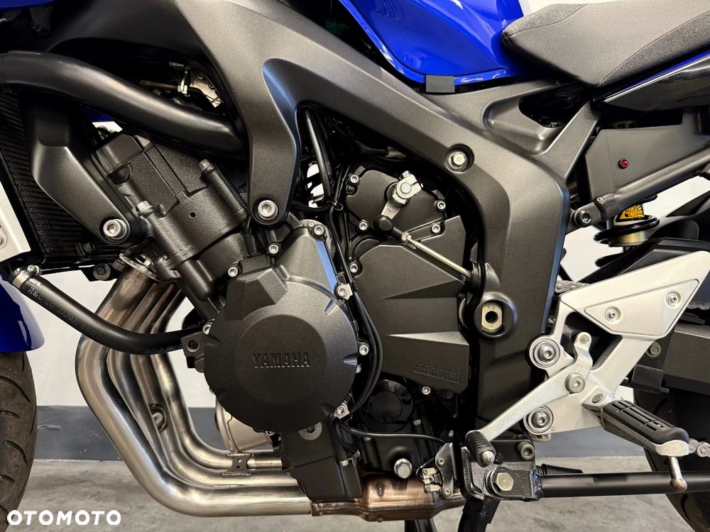 Yamaha FZ6 - 11