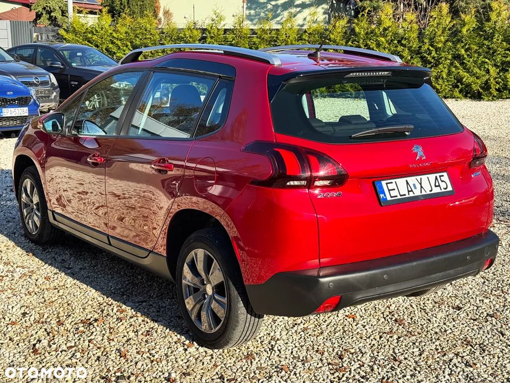 Peugeot 2008 - 10