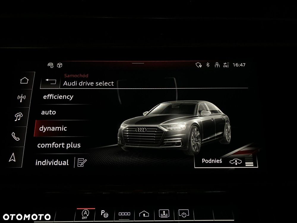 Audi S8 TFSI mHEV Quattro Tiptr - 36