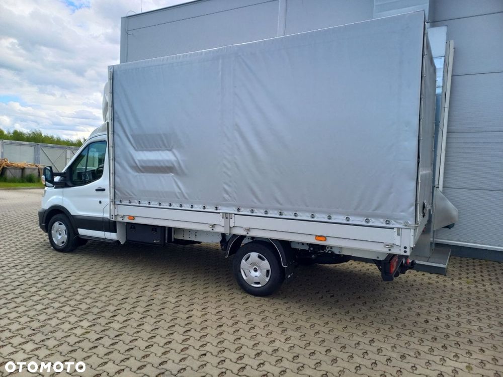 Ford transit - 11