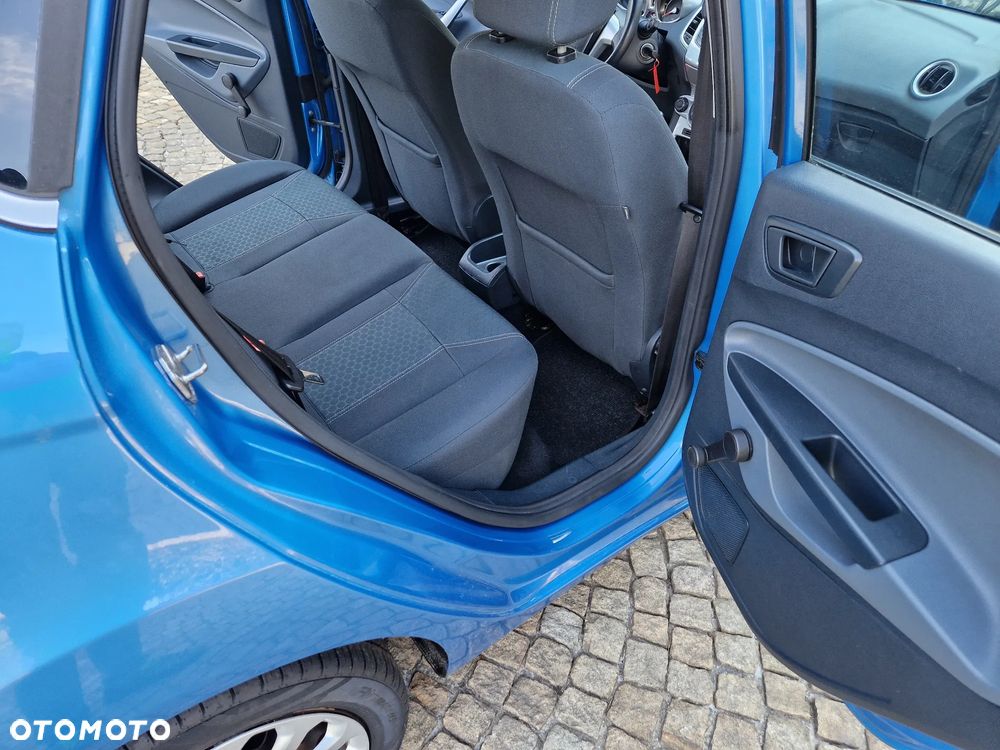 Ford Fiesta 1.25 Champions Edition - 11