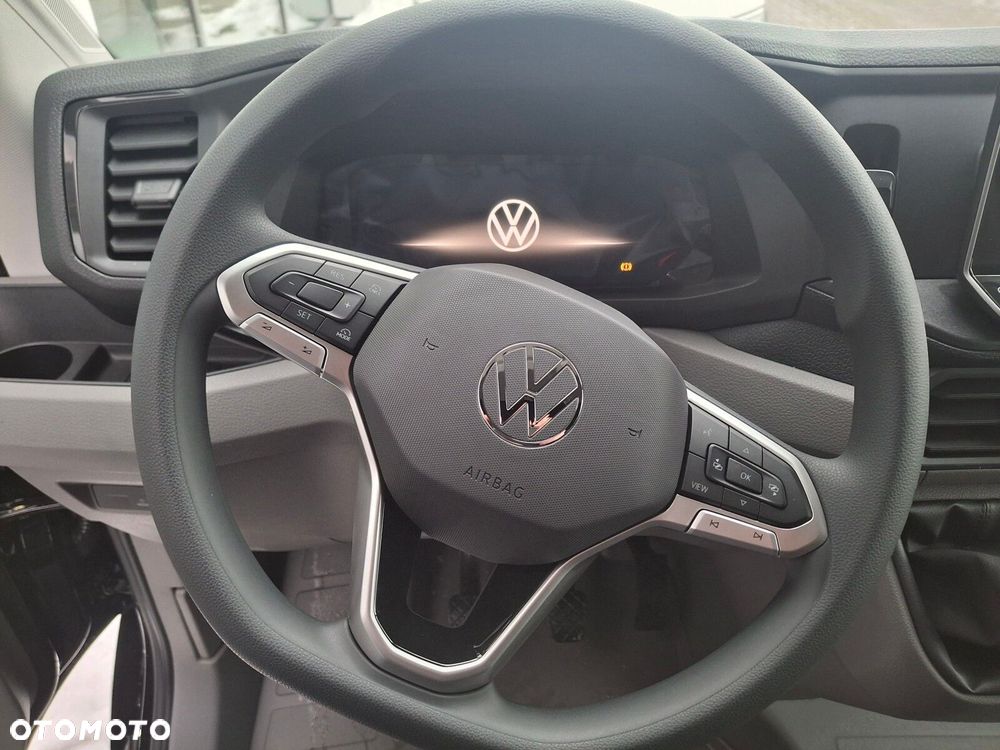 Volkswagen Crafter Furgon 4490 - 18