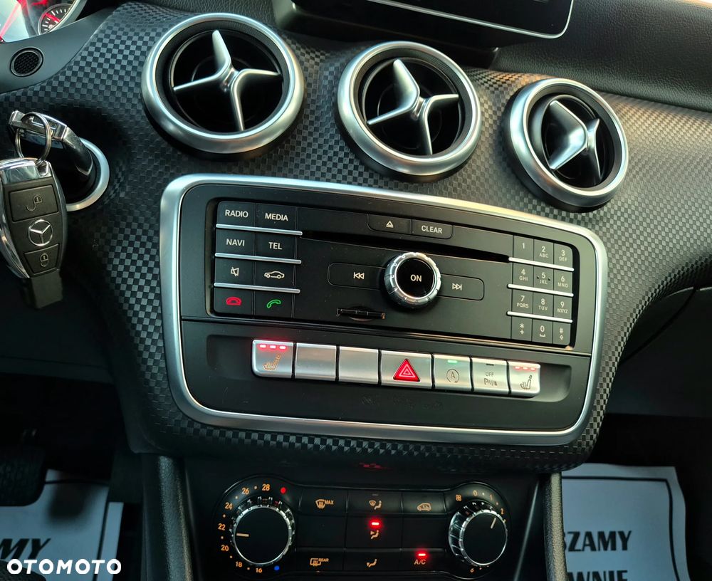 Mercedes-Benz Klasa A 180 (BlueEFFICIENCY) Urban - 36