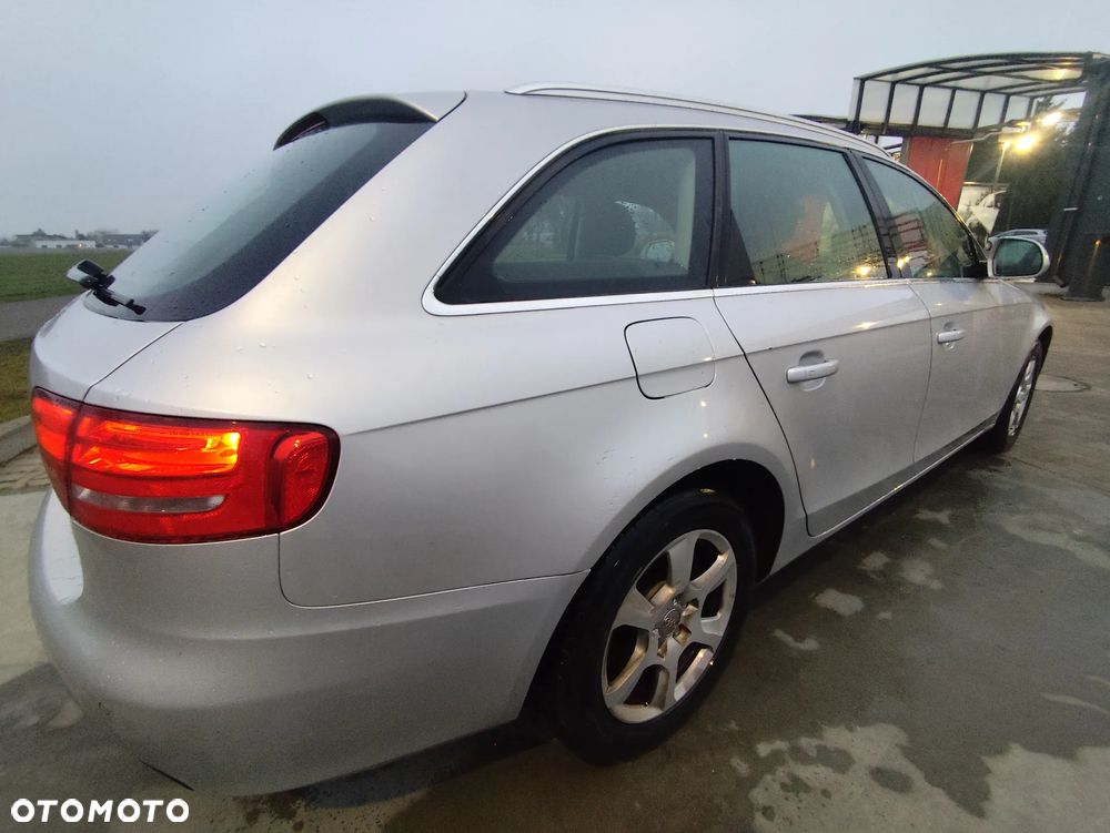 Audi A4 Avant - 21