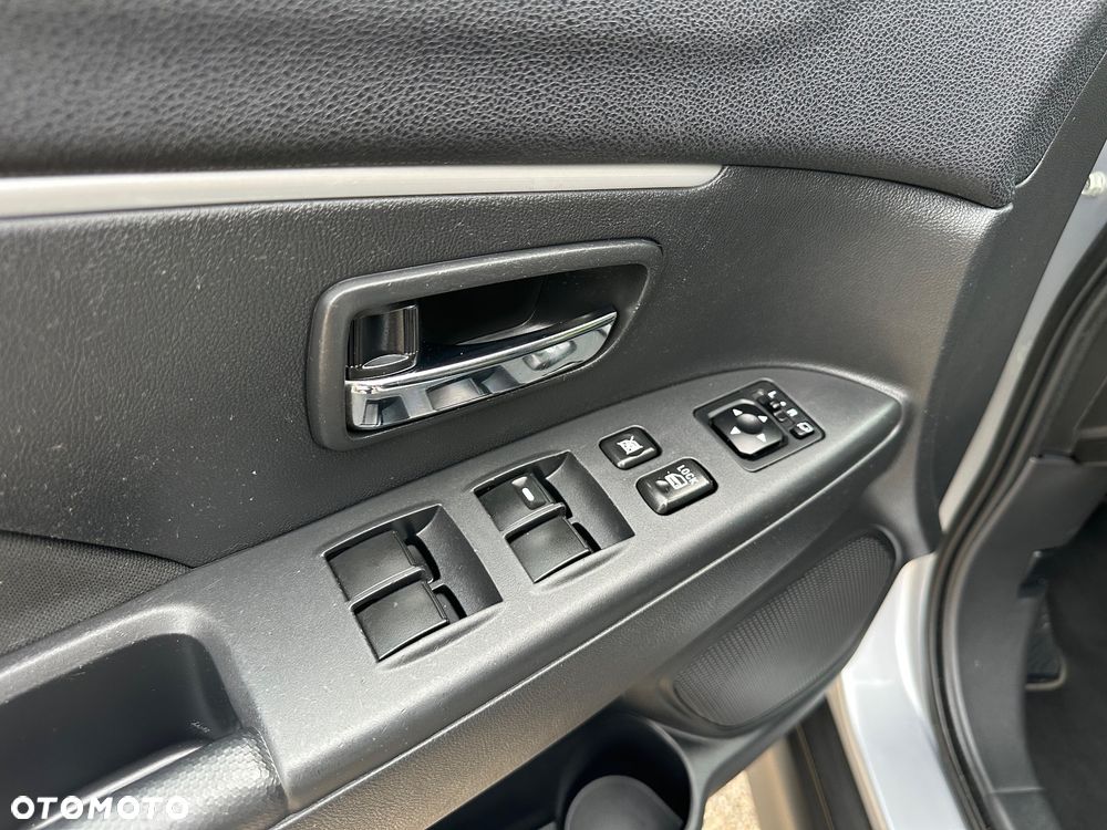 Mitsubishi ASX 1.6 Instyle AS&G - 18