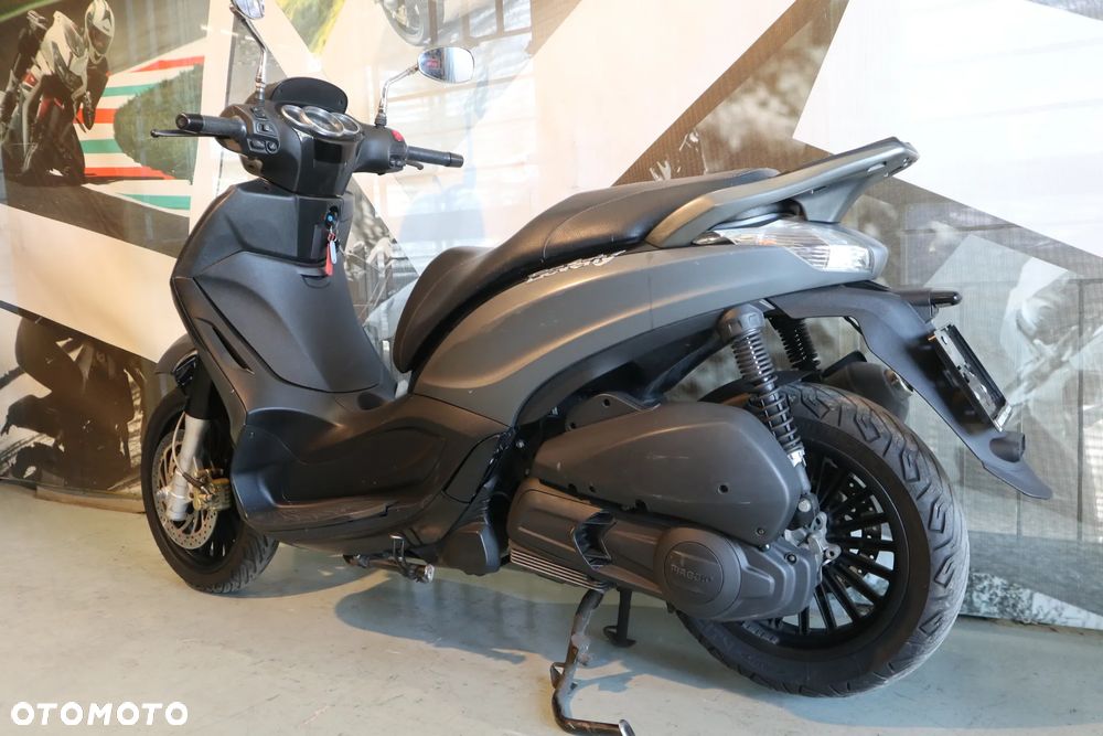 Piaggio Beverly - 5