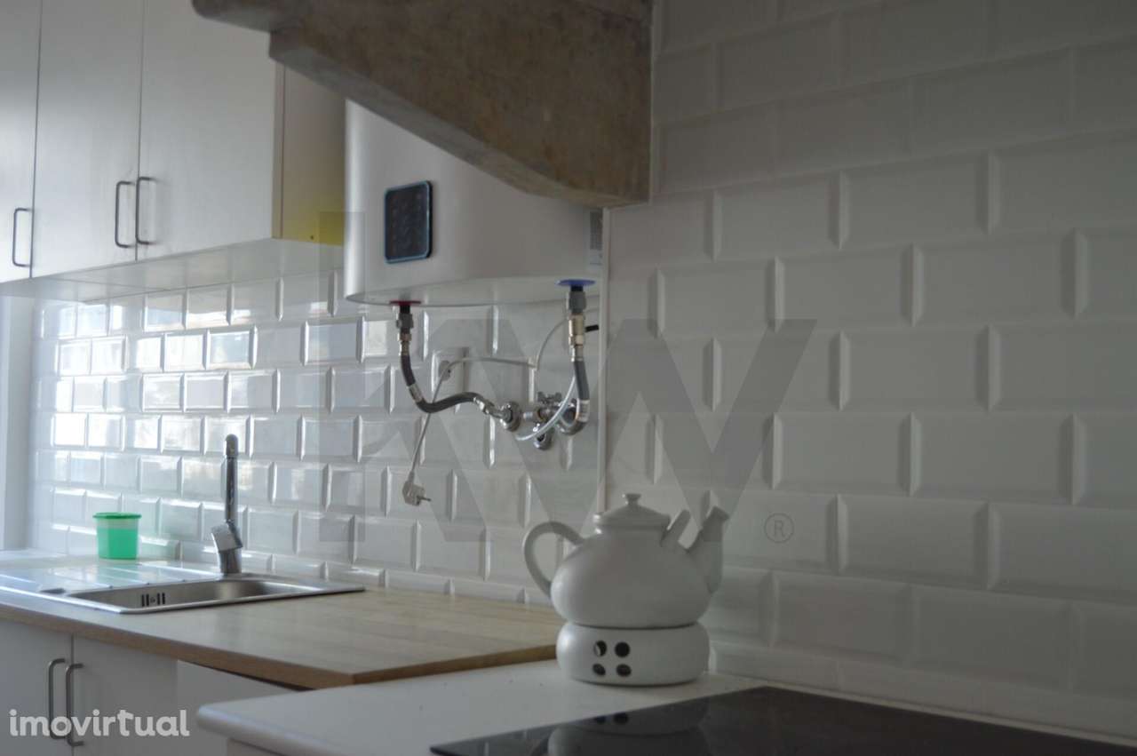 Apartamento T3 Remodelado no Centro de Alverca - Grande imagem: 2/15