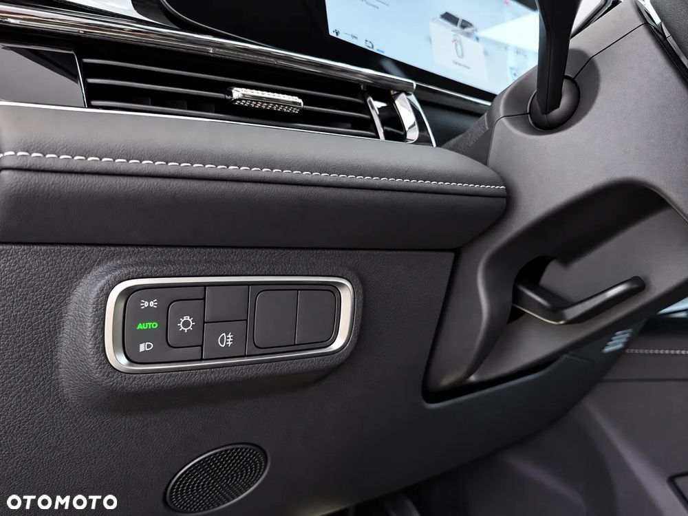 Omoda 5 1.5 T-GDI Hybrid Comfort DHT - 18