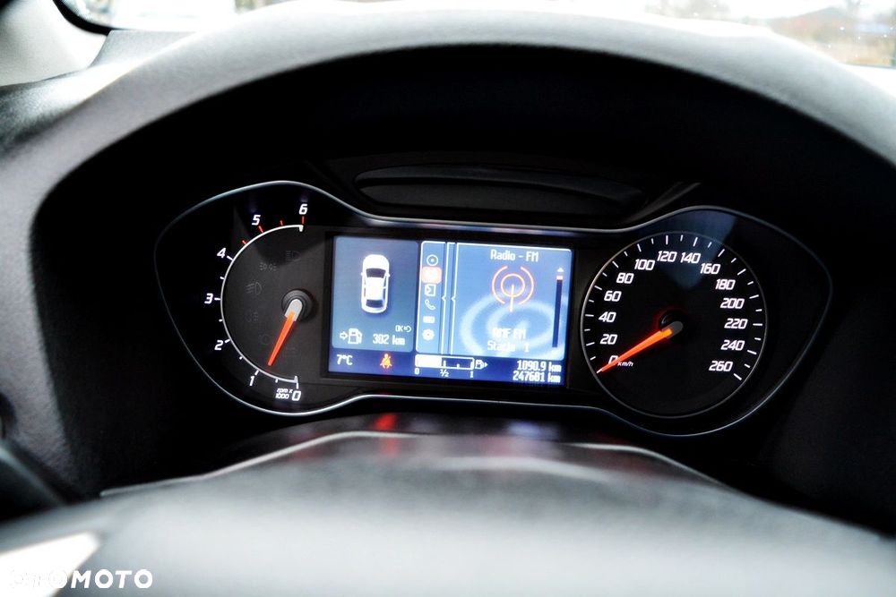 Ford Mondeo 2.0 TDCi Titanium - 10