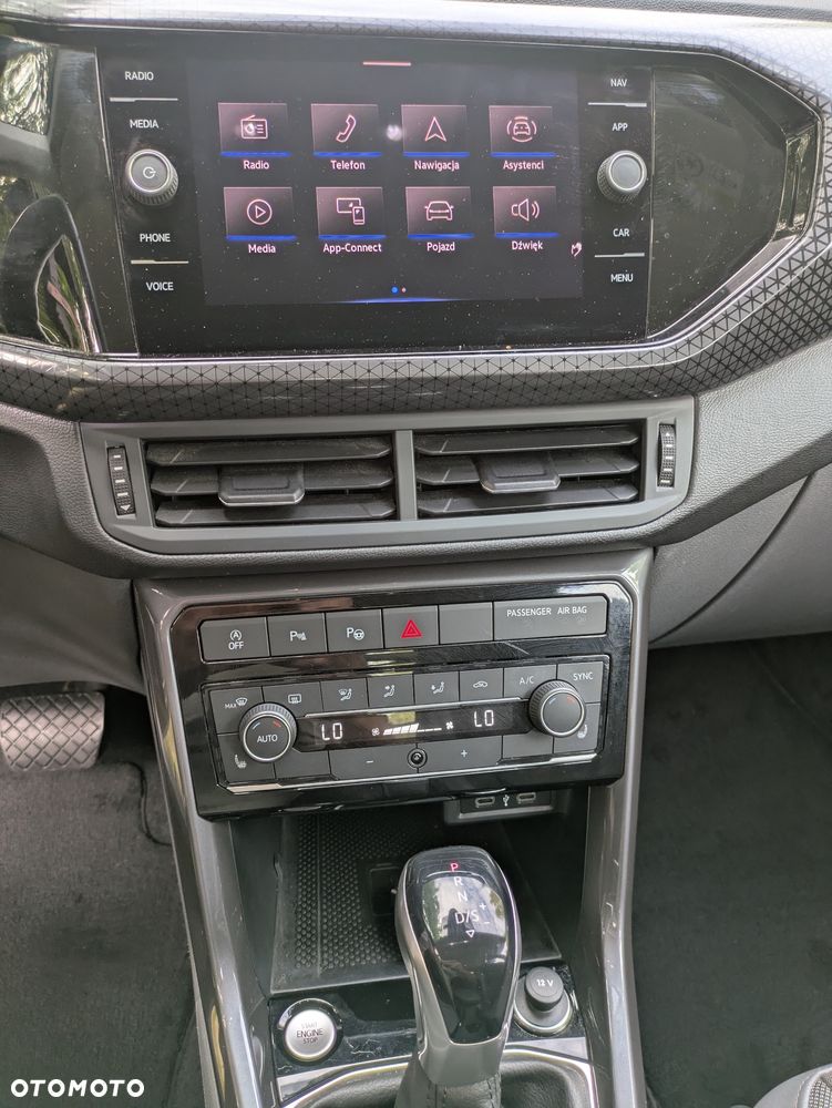 Volkswagen T-Cross - 18