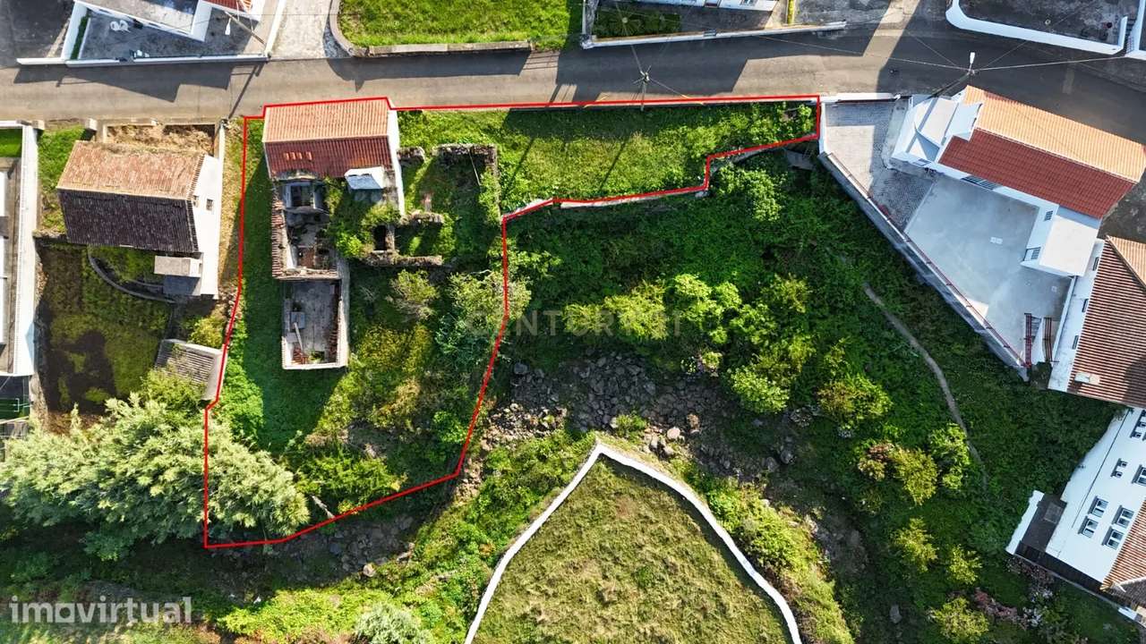 DUAS MORADIAS À VENDA EM CONJUNTO — ALTARES - Grande imagem: 3/9