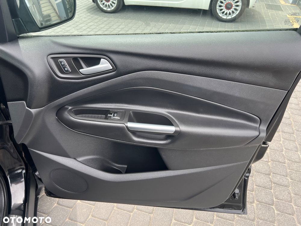 Ford Kuga 2.0 TDCi 4WD Titanium Plus - 31