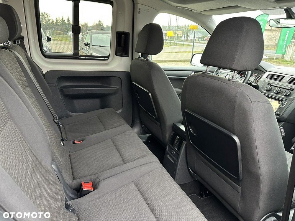 Volkswagen Caddy Maxi 2.0 TDI Comfortline DSG - 20