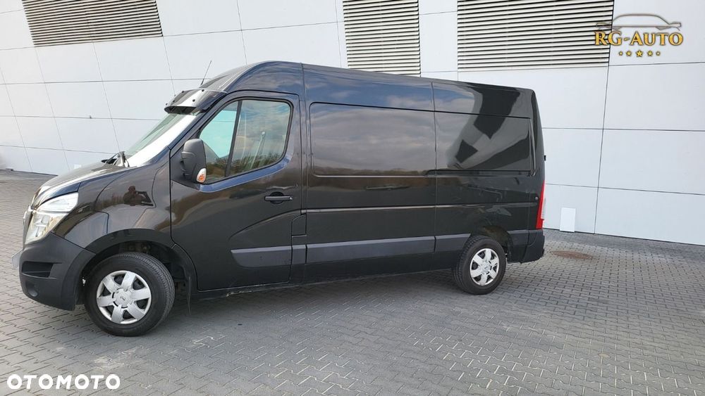 Nissan NV400 - 13