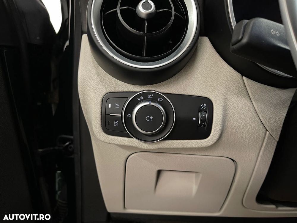 Alfa Romeo Stelvio 2.0 Turbo AWD AT8 Super - 28