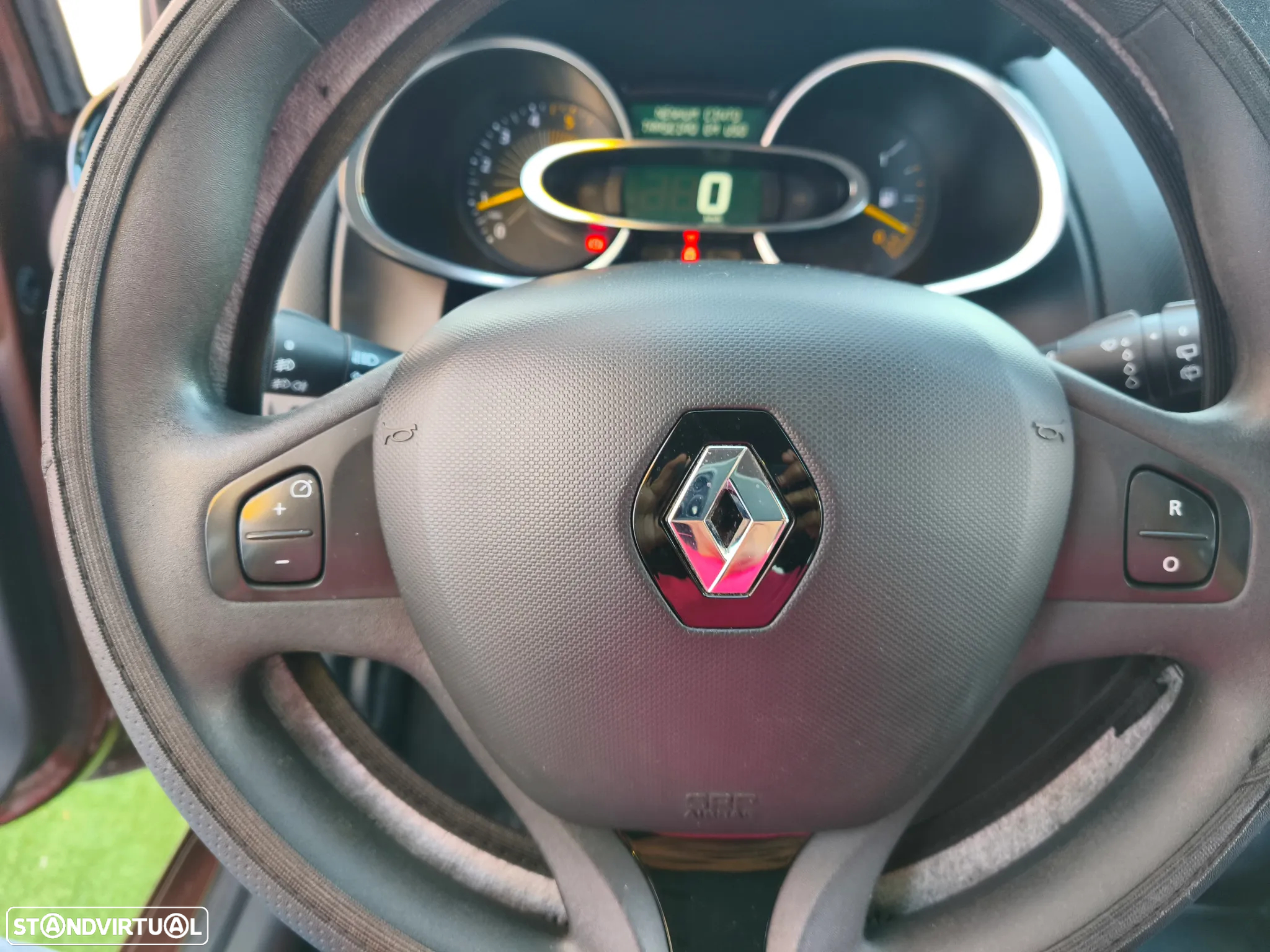 Renault Clio Sport Tourer 1.5 dCi Dynamique S - 15