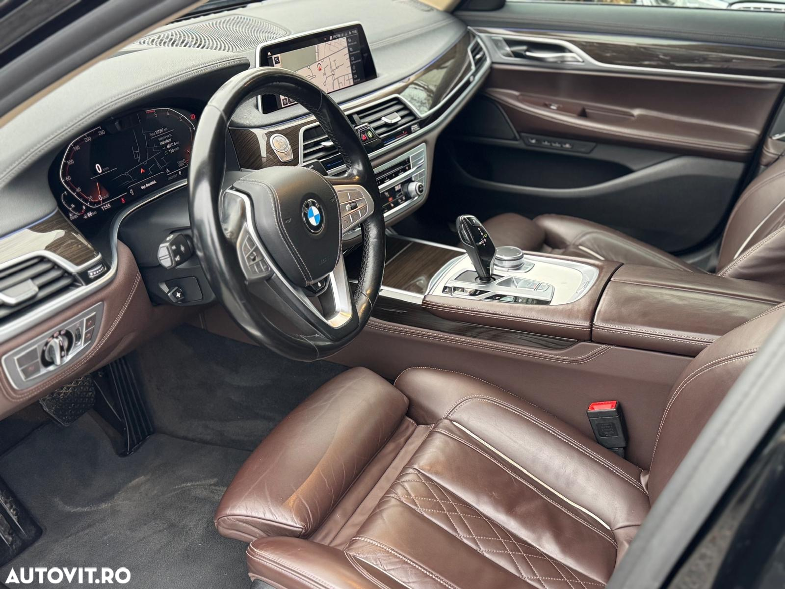 BMW Seria 7 740Ld xDrive - 23